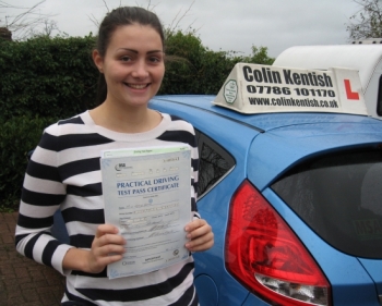 14 December 2012 - Kaya passed 1st time with only 6 minor driving faults! Well done Kaya, that was a really good result....