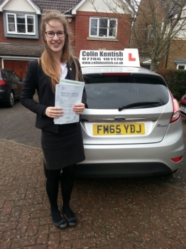 08 December 2016 - Lizzie passed 1st time with only 3 minor driving faults! Well done Lizzie, that was an excellent result....