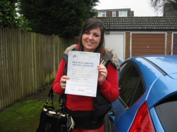 10 January 2013 - Lilly passed 1st time with only 1 minor driving fault! Well done Lilly, that was a brilliant result....