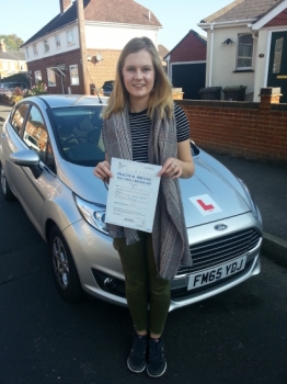 10 October 2018 - Sally passed with only 2 minor driving faults! Well done Sally, that was an excellent result...