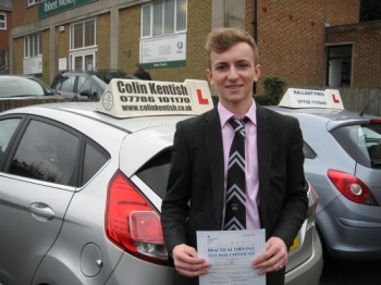 25 February 2015 - Tom passed 1st time with only 5 minor driving faults! Well done Tom, that was a really good result....