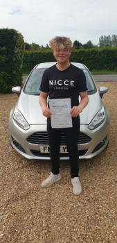 29 May 2019 - Joe passed 1st time with only 2 minor driving faults! Well done Joe, that was an excellent result....