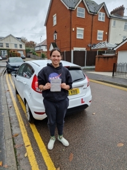 21 November 2022 - Ashleigh passed first time with only 2 driver faults! Well done Ashleigh, that was an excellent result.